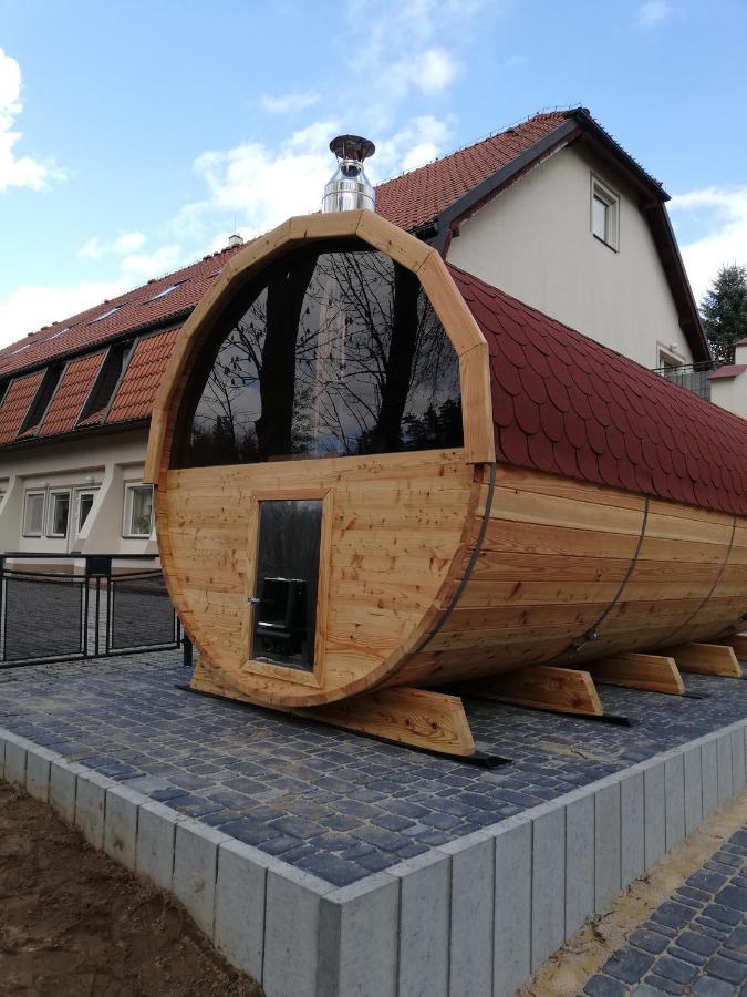 Kompleks Wypoczynkowo-Konferencyjny Mazur-Syrenka Krutyn Luaran gambar